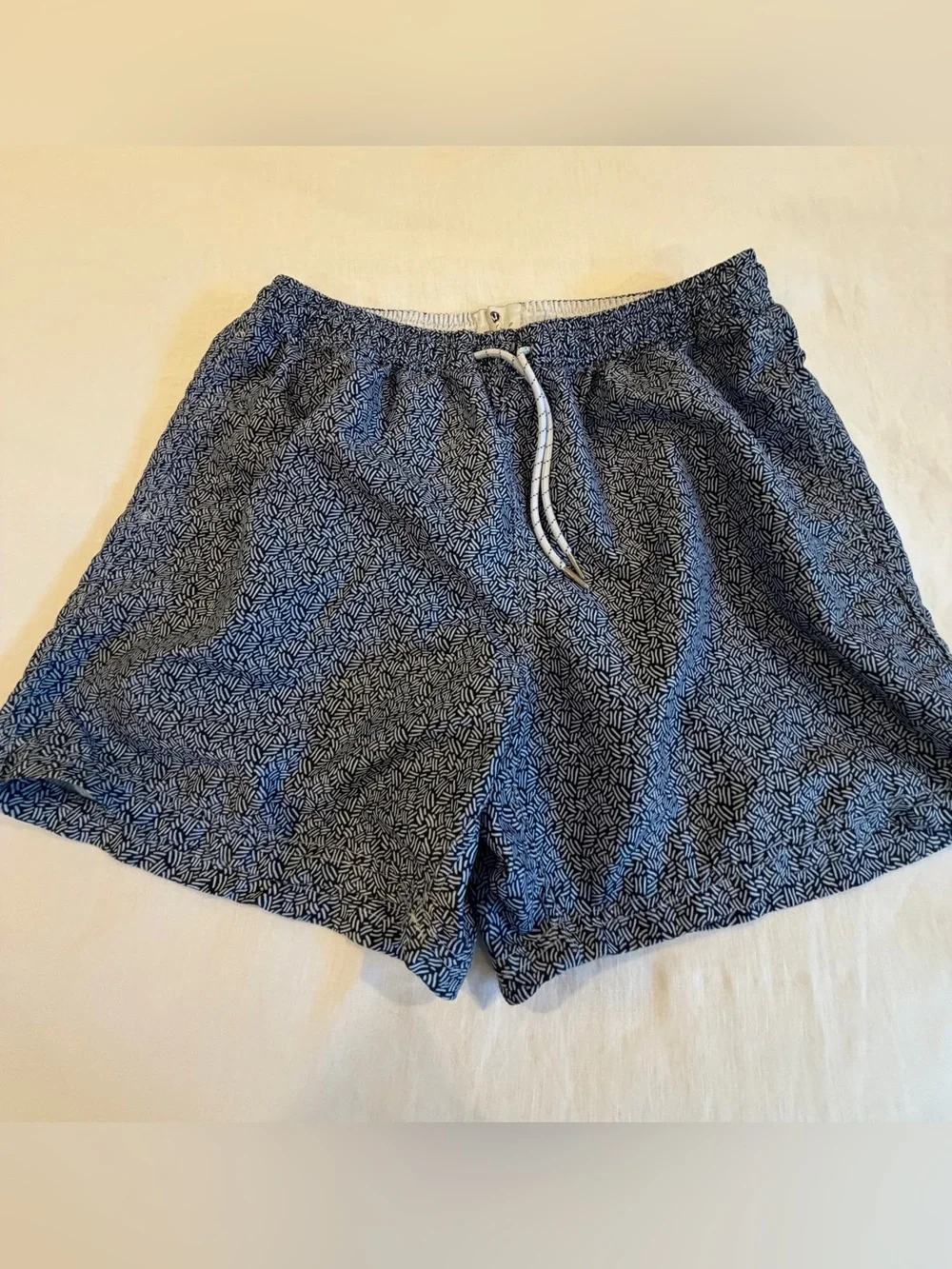 Men's Blue Patterned Swim Trunks with Drawstring Waist